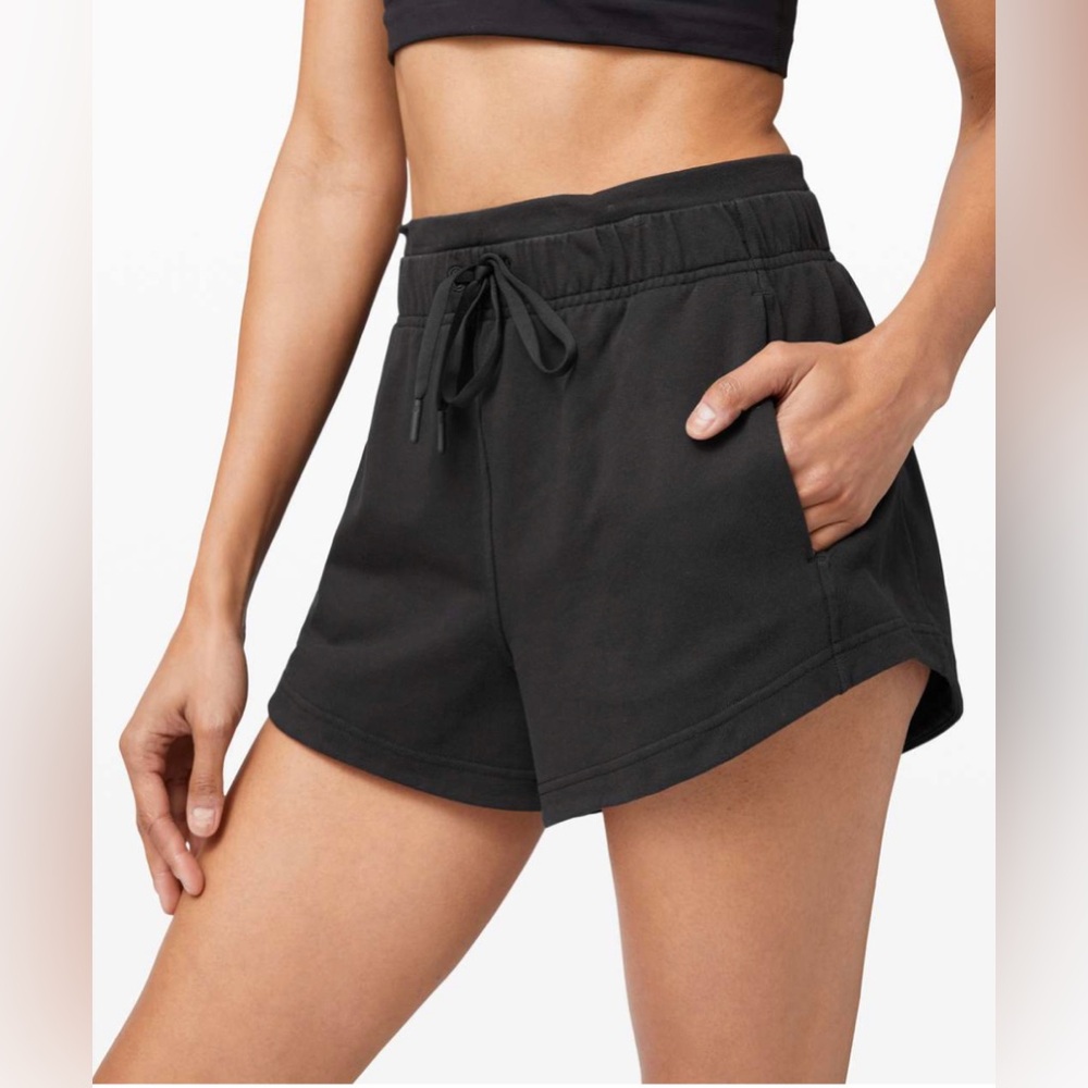 Lululemon Inner Glow Short 3" *Terry In Black Size 6